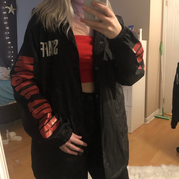 Justin Bieber Purpose Tour Staff Windbreaker - Picture 4 of 4